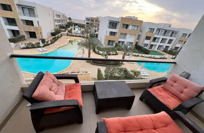 Chalet - 2 Bedrooms - 2 Bathrooms for sale in Azha - Al Ain Al Sokhna - Suez