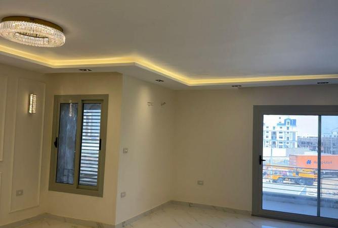 73239082 - Property Main Image