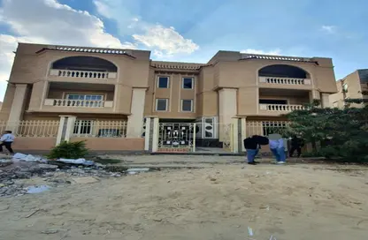 Duplex - 5 Bedrooms - 4 Bathrooms for sale in Omar Khorshid St. - El Banafseg 10 - El Banafseg - New Cairo City - Cairo