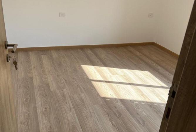 73230759 - Property Image 3