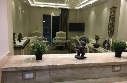 Apartment - 2 Bedrooms - 1 Bathroom for sale in Al Ashrafiya - North Investors Area - New Cairo City - Cairo