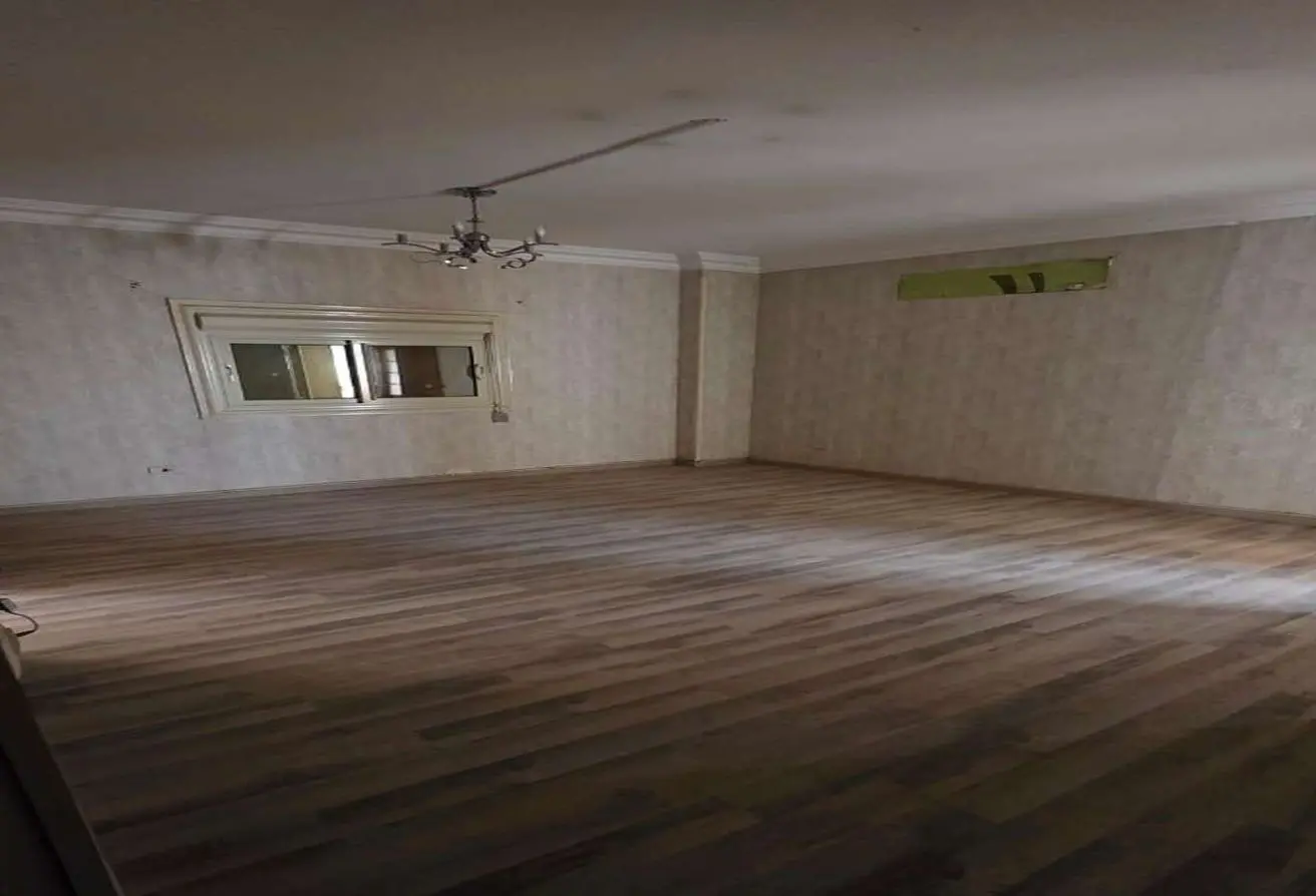 93258388 - Property Main Image