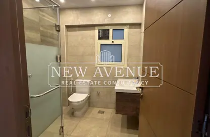 Apartment - 2 Bedrooms - 2 Bathrooms for sale in Sarai - Mostakbal City Compounds - Mostakbal City - Future City - Cairo