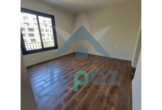 8700498 - Property Image 3