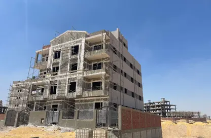Apartment - 3 Bedrooms - 3 Bathrooms for sale in Bait Alwatan - The 5th Settlement - New Cairo City - Cairo