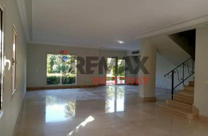 Twin House - 3 Bedrooms - 4 Bathrooms for rent in Greens - 6th District - Sheikh Zayed City - Giza