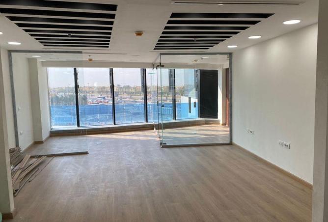 61694788 - Property Main Image