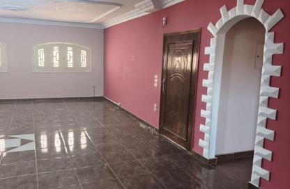 Apartment - 3 Bedrooms - 3 Bathrooms for rent in Al Sadat Axis - The 1st Settlement - New Cairo City - Cairo