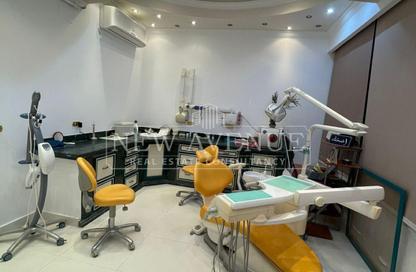 Clinic - Studio - 1 Bathroom for rent in The Yard Mall - New Cairo City - Cairo