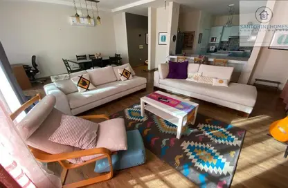 شقة - 2 غرف نوم - 2 حمامات للايجار في كمبوند فيلدج جاردن القطامية - كمبوندات التجمع الخامس - التجمع الخامس - مدينة القاهرة الجديدة - القاهرة