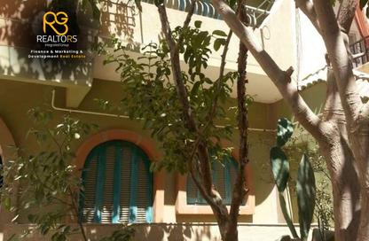 Whole Building - 7+ Bedrooms - 7+ Bathrooms for sale in Al Megawra Al Sabaa St. - 1st District - 6 October City - Giza