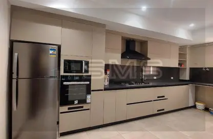 Apartment - 2 Bedrooms - 1 Bathroom for rent in Salah Salem St. - El Banafseg 9 - El Banafseg - New Cairo City - Cairo