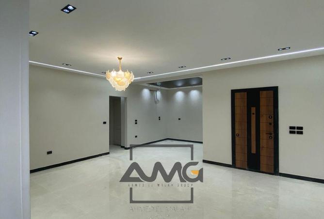 8702619 - Property Main Image