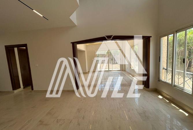 8658681 - Property Image 3