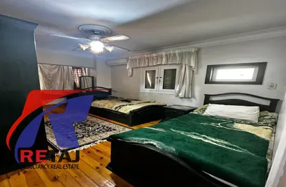 Apartment - 2 Bedrooms - 2 Bathrooms for rent in Omar Hefny St. - 8th Zone - Nasr City - Cairo