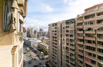 Apartment - 3 Bedrooms - 3 Bathrooms for sale in Zaki Ragab St. - Smouha - Hay Sharq - Alexandria