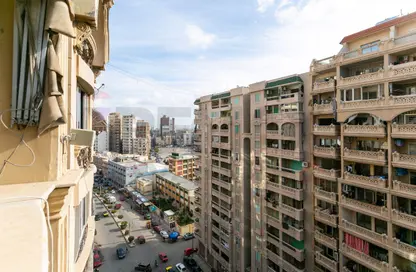 شقة - 3 غرف نوم - 3 حمامات للبيع في شارع زكي رجب - سموحة - حي شرق - الاسكندرية