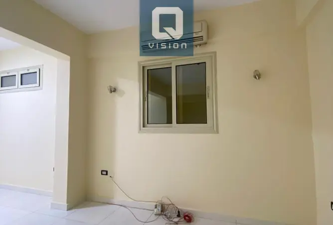 116752010 - Property Image 2