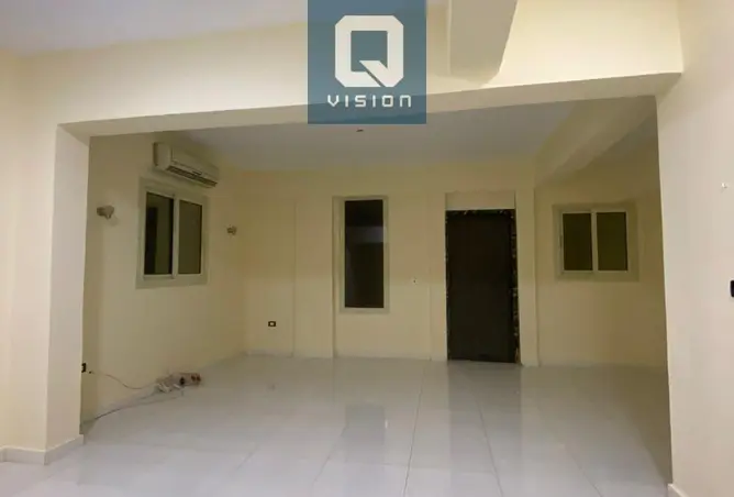 116752010 - Property Image 3