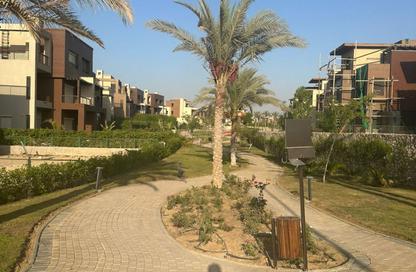 منزل مزدوج - 5 غرف نوم - 7 حمامات للبيع في نيو جيزة - طريق مصر اسكندرية الصحراوي - مدينة 6 أكتوبر - الجيزة