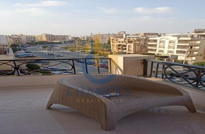 Apartment - 6 Bedrooms - 4 Bathrooms for sale in West Arabella - 5th Settlement Compounds - The 5th Settlement - New Cairo City - Cairo