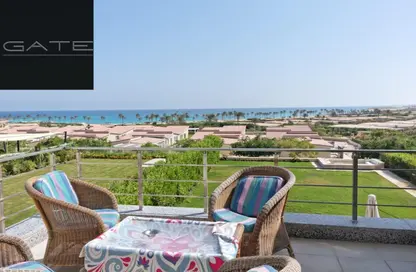 فيلا - استوديو للبيع في سيزر - راس الحكمة - الساحل الشمالي