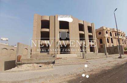 Whole Building - Studio - 2 Bathrooms for sale in Street 3 - Industrial Zone - Obour City - Qalyubia