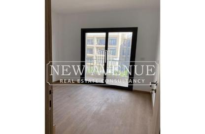Apartment - 2 Bedrooms - 2 Bathrooms for sale in Moon Residences - Fifth Square - The 5th Settlement - New Cairo City - Cairo