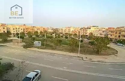 Apartment - 3 Bedrooms - 2 Bathrooms for sale in New Narges - New Cairo City - Cairo