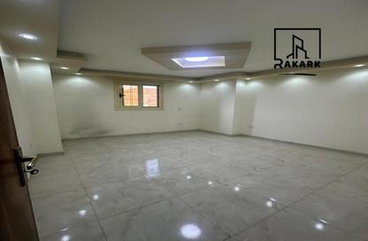 Apartment - 3 Bedrooms - 2 Bathrooms for rent in Taha Hussein St. - El Nozha El Gadida - El Nozha - Cairo