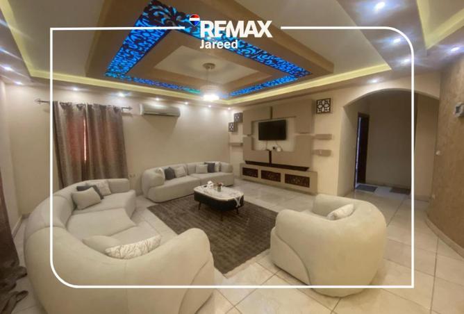 100644219 - Property Image 2