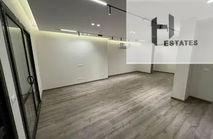 Apartment - 3 Bedrooms - 3 Bathrooms for rent in Eastown - 5th Settlement Compounds - The 5th Settlement - New Cairo City - Cairo