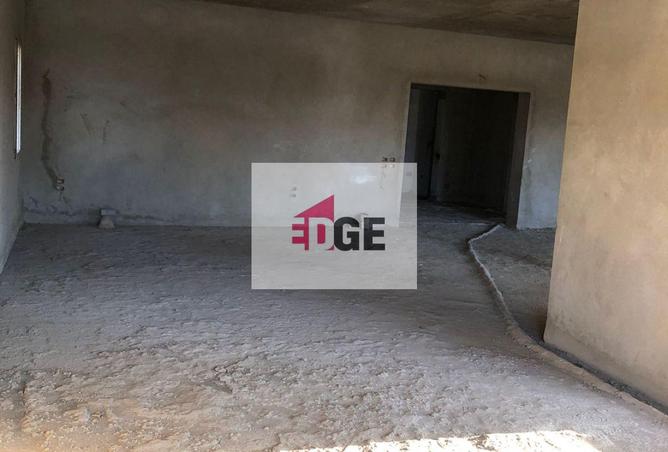 8402117 - Property Image 3