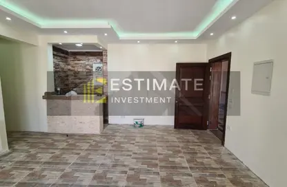 Apartment - 2 Bedrooms - 2 Bathrooms for rent in Centerville - Hyde Park - New Cairo City - Cairo