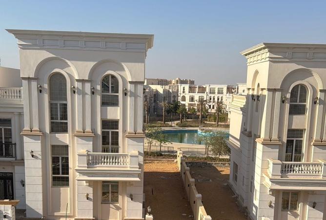 102912485 - Property Image 2