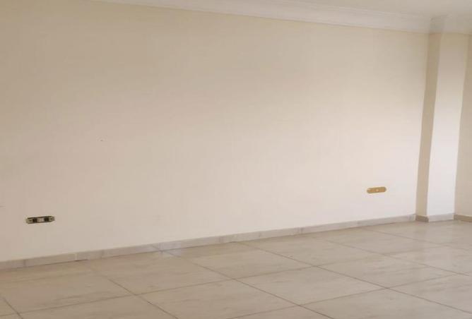 69838837 - Property Image 2