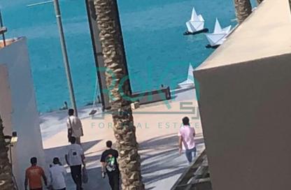 شاليه - 4 غرف نوم - 3 حمامات للبيع في مراسي - سيدي عبد الرحمن - الساحل الشمالي شاليه - 4 غرف نوم - 3 حمامات للبيع في مراسي - سيدي عبد الرحمن - الساحل الشمالي