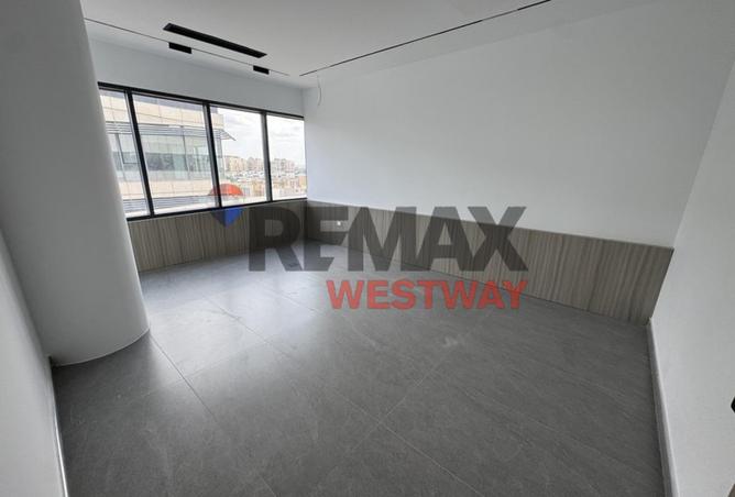 66421087 - صورة العقار 3