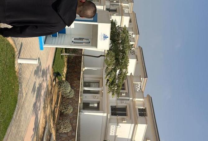 8425042 - صورة العقار 2