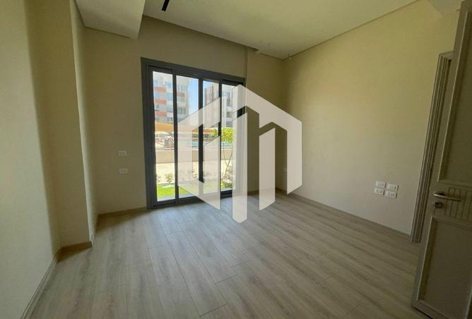 74584177 - Property Image 2