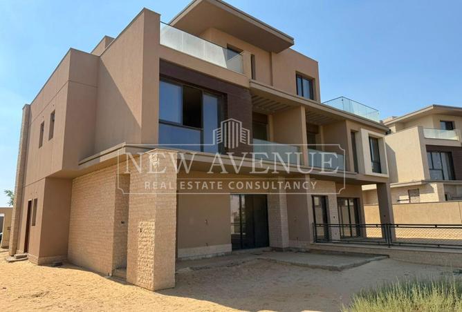93241333 - Property Image 3
