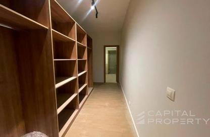 شقة - 4 غرف نوم - 4 حمامات للايجار في ميفيدا - كمبوندات التجمع الخامس - التجمع الخامس - مدينة القاهرة الجديدة - القاهرة