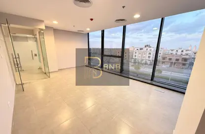 مساحات مكتبية - 6 غرف نوم - 2 حمامات للايجار في كايرو بيزنس بارك - كمبوندات التجمع الخامس - التجمع الخامس - مدينة القاهرة الجديدة - القاهرة