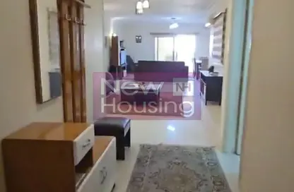 Apartment - 2 Bedrooms - 2 Bathrooms for rent in Zamalek - Cairo