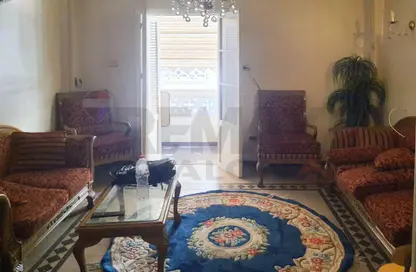 شقة - 2 غرف نوم - 1 حمام للايجار في زيزينيا - حي شرق - الاسكندرية