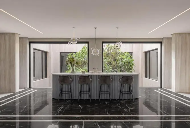 82603681 - Property Image 3