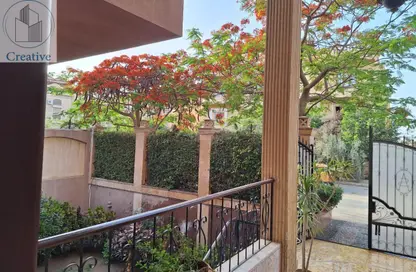 Villa - 7+ Bedrooms - 6 Bathrooms for sale in Swan Lake Katameya - The 1st Settlement - New Cairo City - Cairo