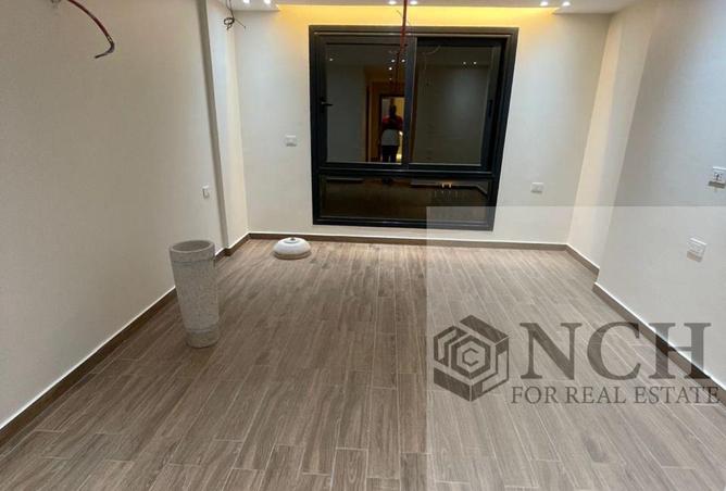 67221654 - Property Image 2