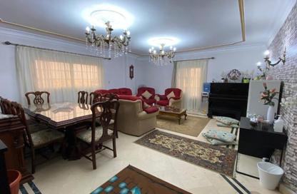 Apartment - 3 Bedrooms - 2 Bathrooms for sale in Ahmed Al Zomor St. - 9th Zone - Nasr City - Cairo