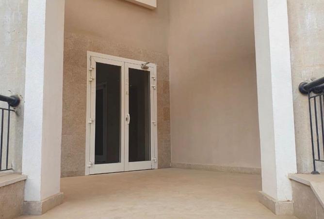 103192134 - Property Image 2
